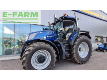 Tractor NEW HOLLAND T7