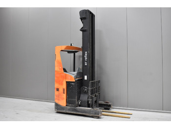 Reach truck BT