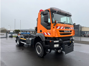 Leasing Iveco Trakker 330 4x4 Multilift  XR 10 S  Winterdienst  Iveco Trakker 330 4x4 Multilift  XR 10 S  Winterdienst: afbeelding 3