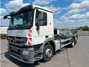 Chassis vrachtwagen MERCEDES-BENZ Actros 2532