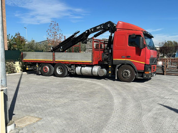 Vrachtwagen met open laadbak VOLVO