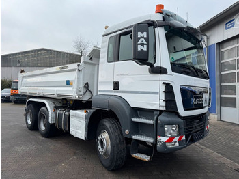 Kipper vrachtwagen MAN TGS 26.460