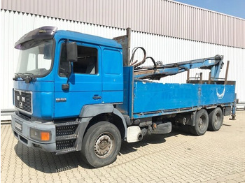 Kraanwagen MAN 26.403