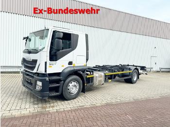 Vrachtwagen IVECO Stralis