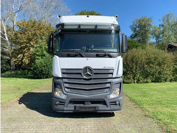 Chassis vrachtwagen MERCEDES-BENZ Actros