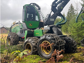 Harvester JOHN DEERE