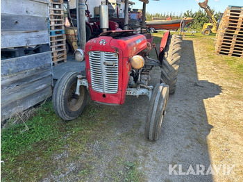 Tractor Traktor Massey-Ferguson 35x: afbeelding 2