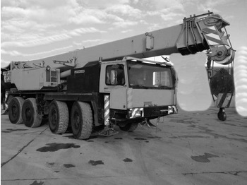 Mobiele kraan LIEBHERR LTM 1060