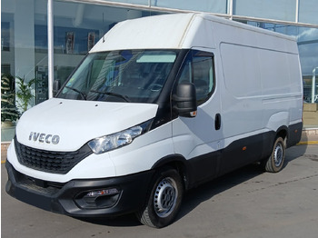 Gesloten bestelwagen IVECO Daily 35s14