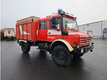 Tankwagen UNIMOG