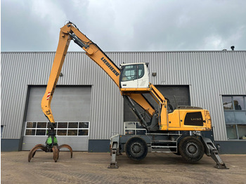 Mobiele graafmachine LIEBHERR