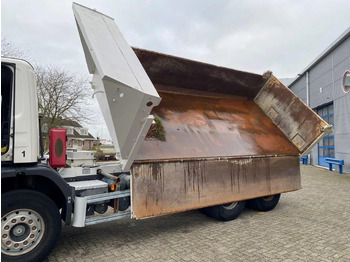 Kipper vrachtwagen Scania 124-400 / 6X4 / RETARDER / BIG AXLE / FULL STEEL / 2SIDE TIPPER / TUV:02-04-2025 / OLD TACHO / AIRCO / MANUAL / EURO-2 / 2000: afbeelding 5