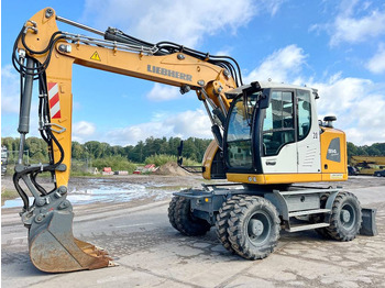 Mobiele graafmachine LIEBHERR A 914