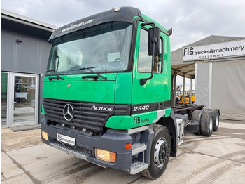 Chassis vrachtwagen MERCEDES-BENZ Actros 2640