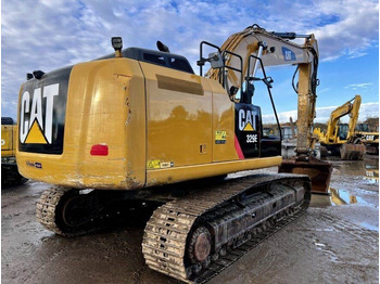 Rupsgraafmachine CATERPILLAR 329EL