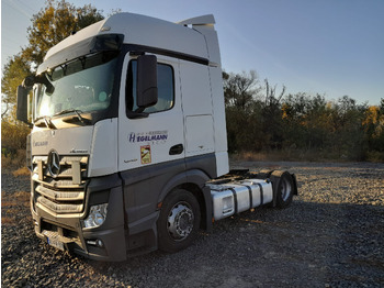 Trekker MERCEDES-BENZ Actros 1845