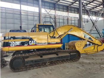 Rupsgraafmachine CATERPILLAR 320BL