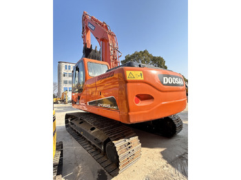 Rupsgraafmachine DOOSAN DX225LC