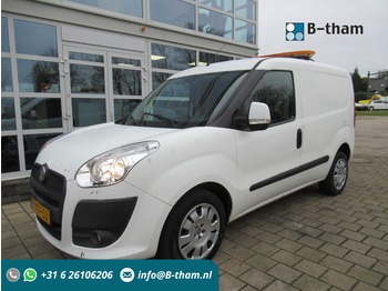 Kleine bestelwagen FIAT Doblo Cargo