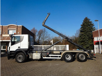 Haakarmsysteem vrachtwagen IVECO Stralis 400