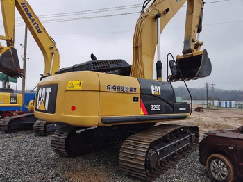 Rupsgraafmachine CATERPILLAR 329D