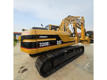 Rupsgraafmachine CATERPILLAR 320BL