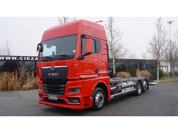 Containertransporter/ Wissellaadbak vrachtwagen MAN TGX 26.510