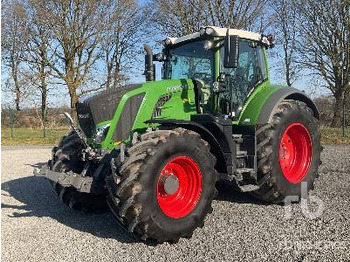 Tractor FENDT 828 Vario