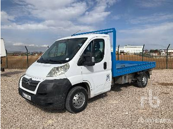 Vrachtwagen met open laadbak CITROËN