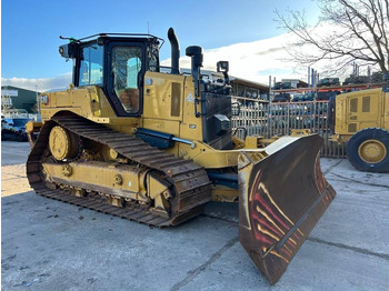 Bulldozer CATERPILLAR D6