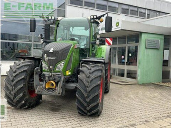 Tractor FENDT 724 Vario