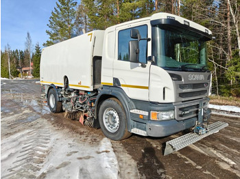 Veegwagen SCANIA P 360