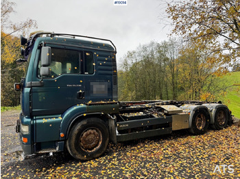 Haakarmsysteem vrachtwagen MAN TGA 26.530 6x2: afbeelding 2