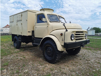 Bestelwagen gesloten laadbak