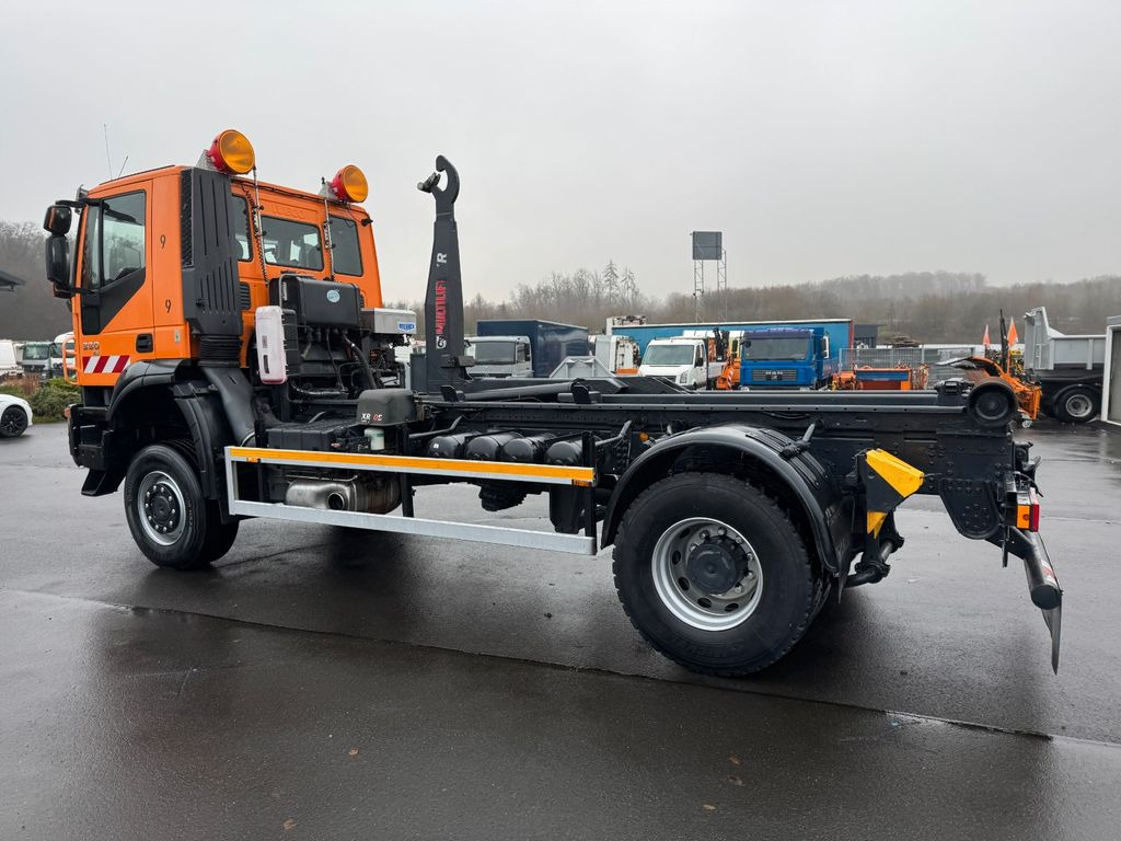 Leasing Iveco Trakker 330 4x4 Multilift  XR 10 S  Winterdienst  Iveco Trakker 330 4x4 Multilift  XR 10 S  Winterdienst: afbeelding 6