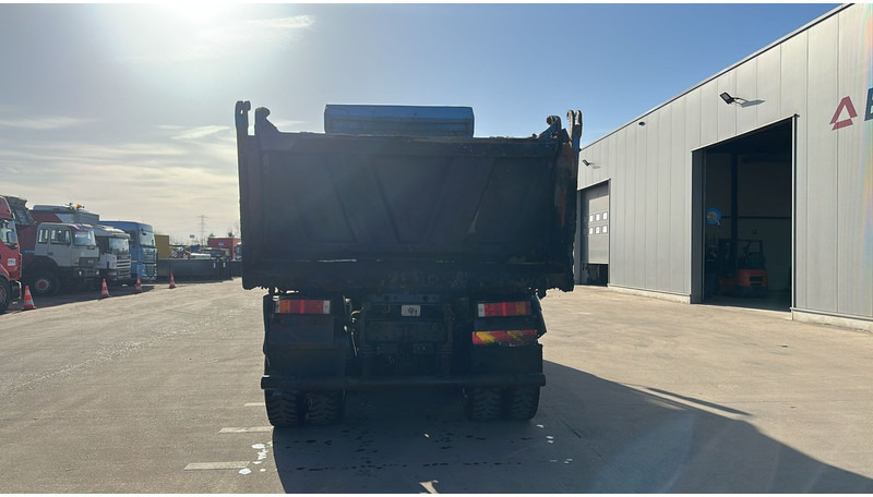 Kipper vrachtwagen MAN 35.364 (STEEL SUSP. / 6 CYLINDER / BIG AXLE / EURO 2 / MEILLER TIPPER): afbeelding 6