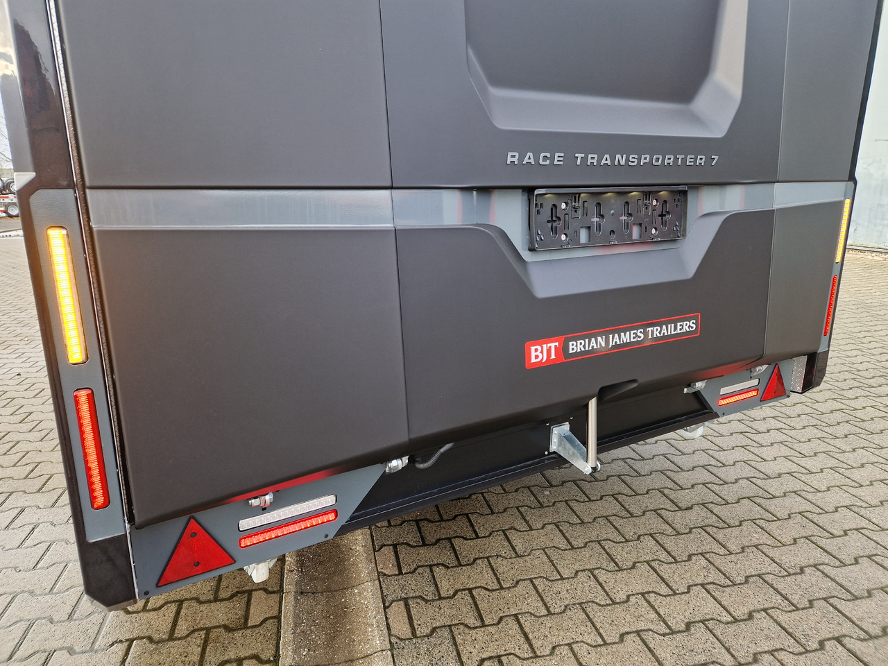 Autotransport aanhangwagen BJT Race Transporter 7 397-6023-35-3-10-B 600x228x189cm black Alufelgen Tridem 3500kg: afbeelding 9