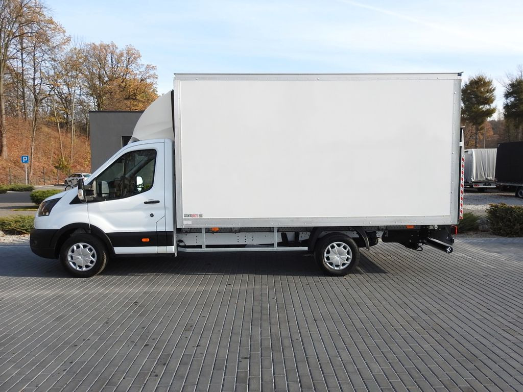 Leasing Ford TRANSIT KOFFER AUFZUG 8 PALETTEN TEMPOMAT  Ford TRANSIT KOFFER AUFZUG 8 PALETTEN TEMPOMAT: afbeelding 9