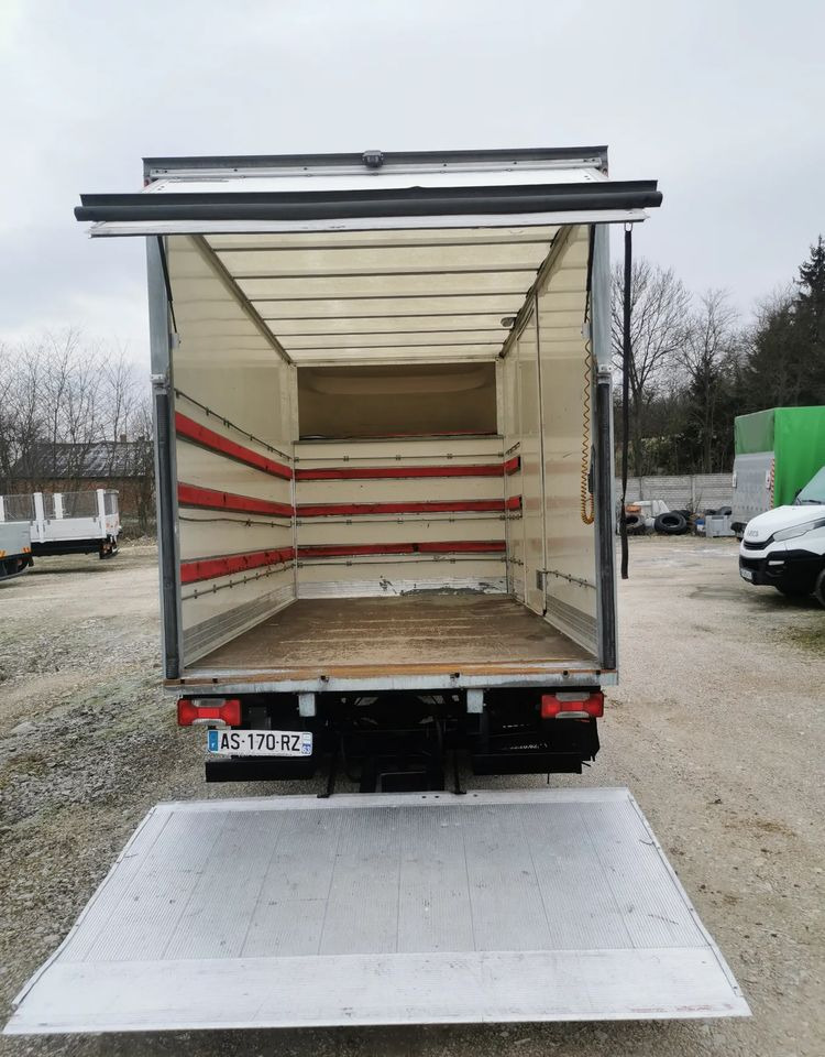 Leasing  Iveco 3.0-150KM Daily 35C15 Kontener winda Dhollandia 750kg długi 35-150 Klimatyzacja długi rozstaw Iveco 3.0-150KM Daily 35C15 Kontener winda Dhollandia 750kg długi 35-150 Klimatyzacja długi rozstaw: afbeelding 9