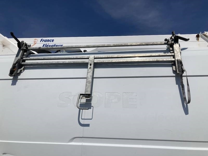 Leasing Renault Master France Elevateur 121FT - 12,5 m - 120kg  Renault Master France Elevateur 121FT - 12,5 m - 120kg: afbeelding 16