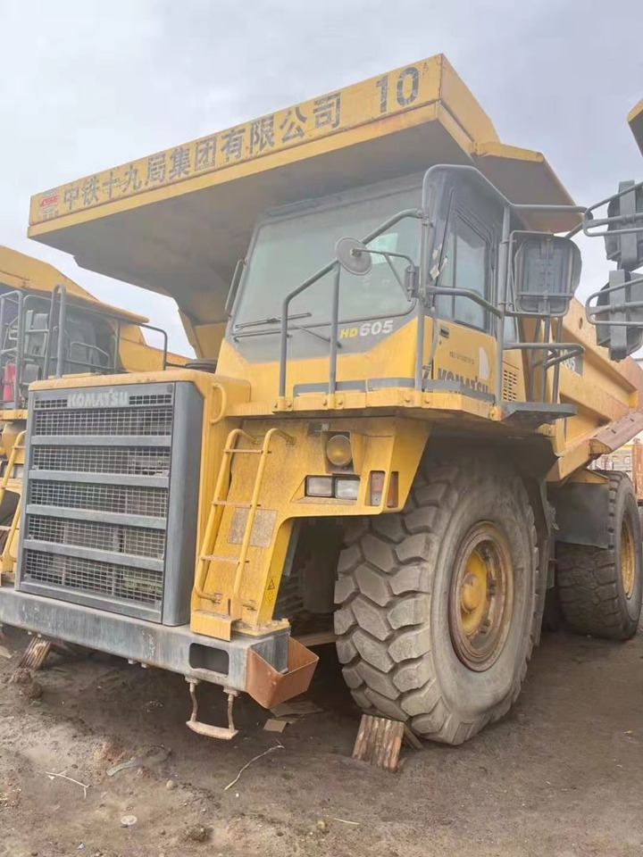 Zelfrijdende kiepwagen Komatsu HD605-7: afbeelding 6