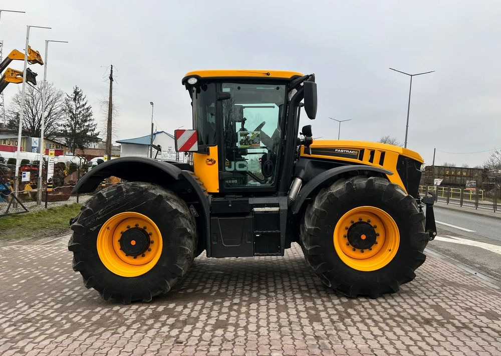 Tractor JCB FASTRAC 4220 | 220 KM | 2020 ROK | MAŁO GODZIN | BARDZO DOBRY STAN: afbeelding 12