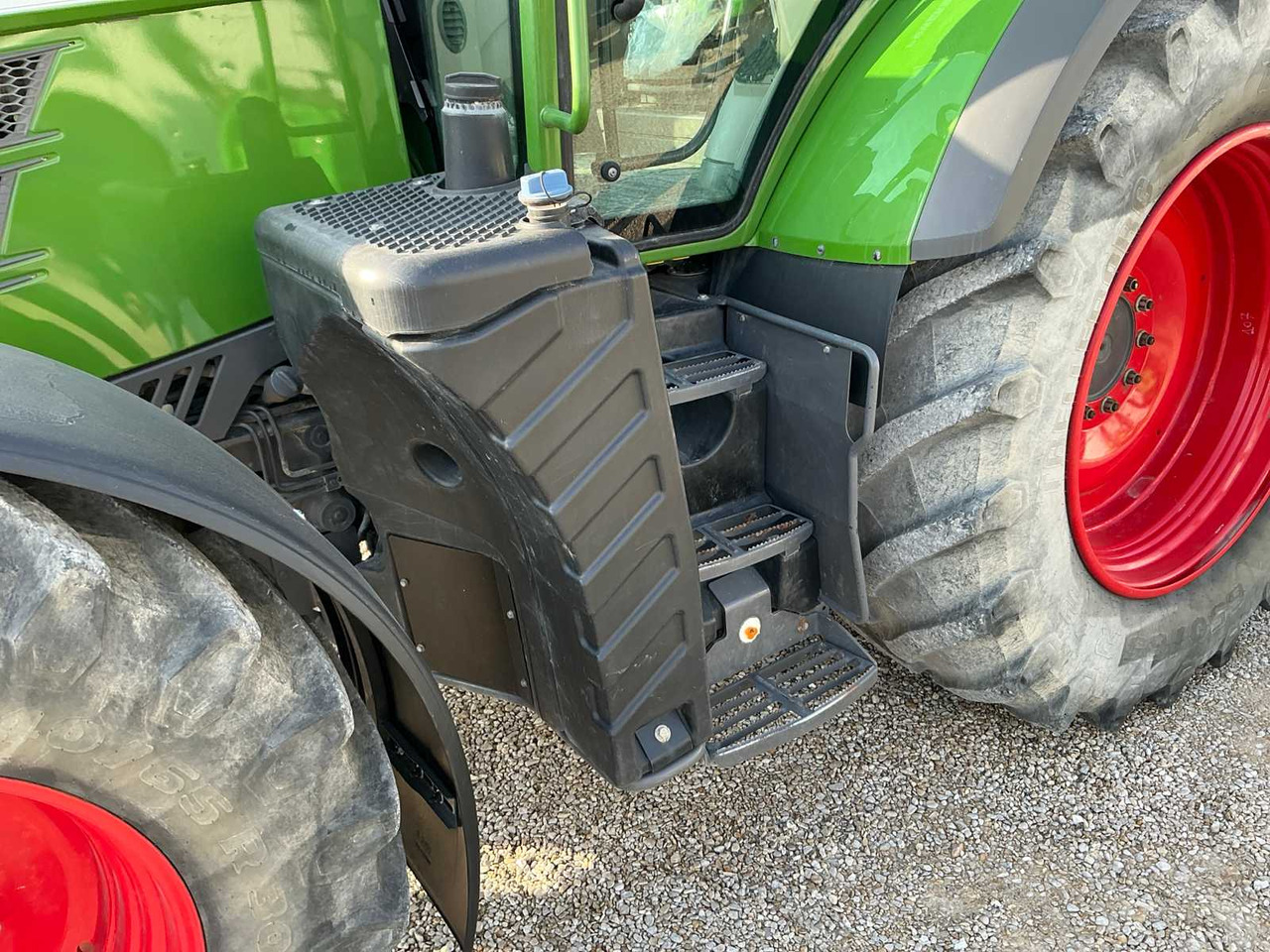 Tractor Fendt 720 VARIO: afbeelding 30