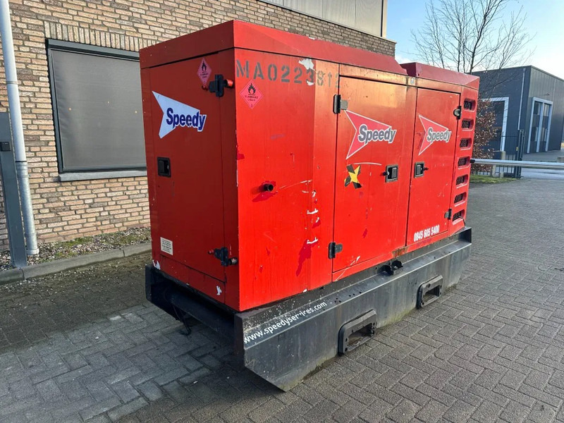 Industrie generator SDMO R110 C3 John Deere Leroy Somer 110 kVA Silent Rental generatorset Stage 3A: afbeelding 14