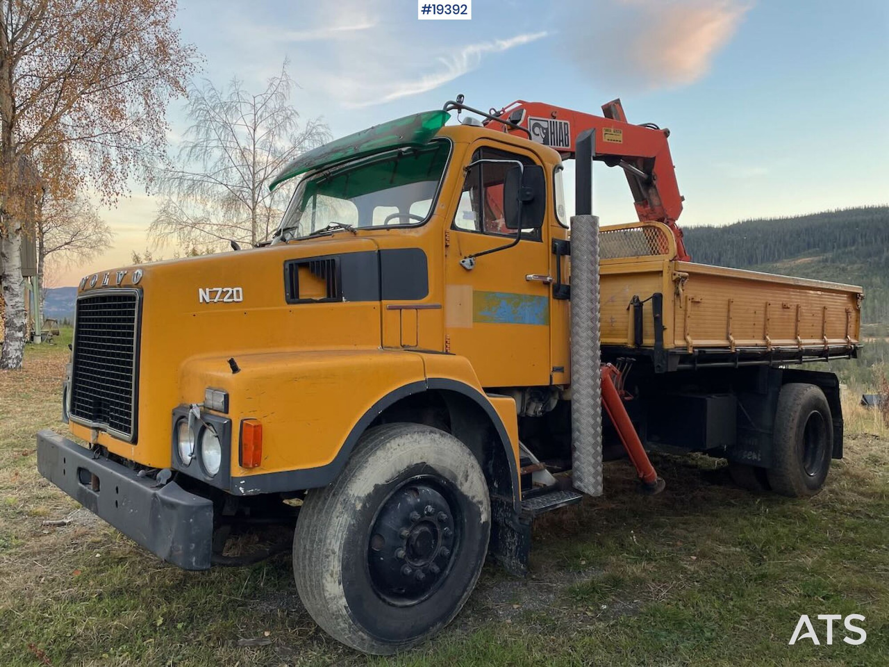 Vrachtwagen met open laadbak, Kraanwagen Volvo N720: afbeelding 29