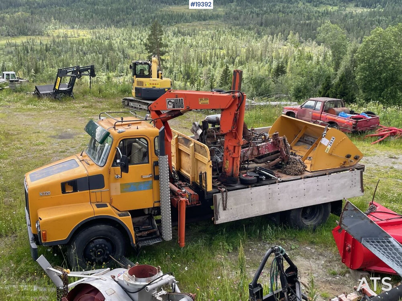 Vrachtwagen met open laadbak, Kraanwagen Volvo N720: afbeelding 7