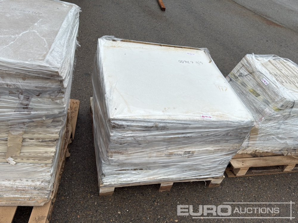 Bouwmaterieel Pallet of Tiles (3 Of): afbeelding 6