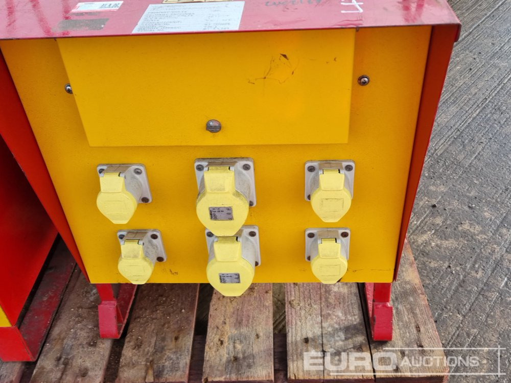 Bouwmaterieel 110 Volt Transformer (4 of): afbeelding 6